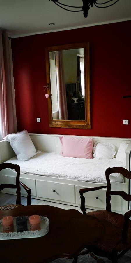 La Cour Du Puits, Chambre Colyn Cormeilles  Buitenkant foto